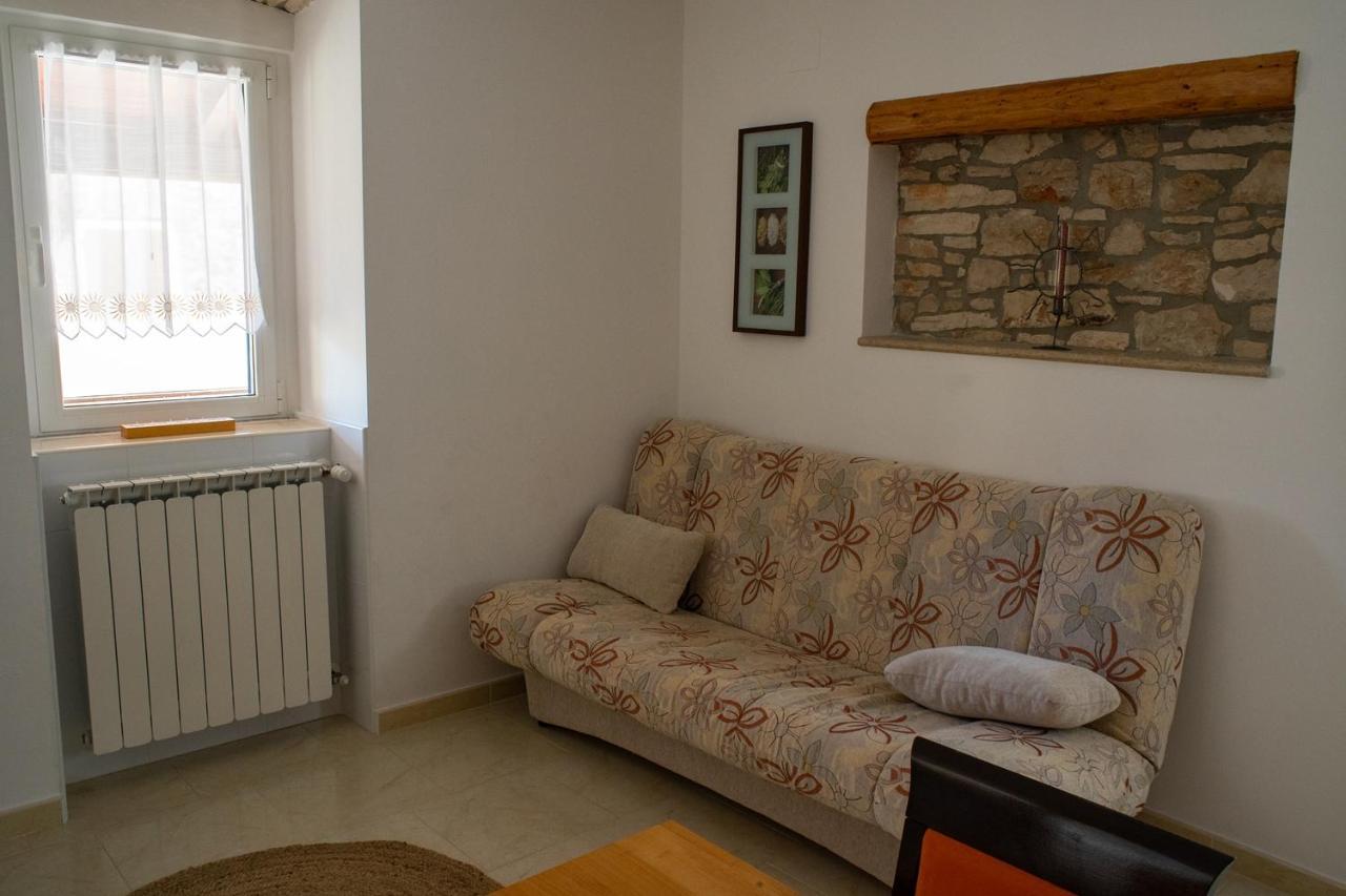 Olive Tree Apartments Umag Exterior foto